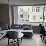 Central Full Size Apartment